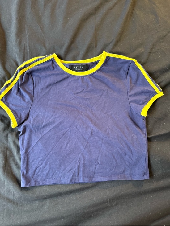AKIRA Tops - AKIRA Navy Crop Tee with Yellow Trim